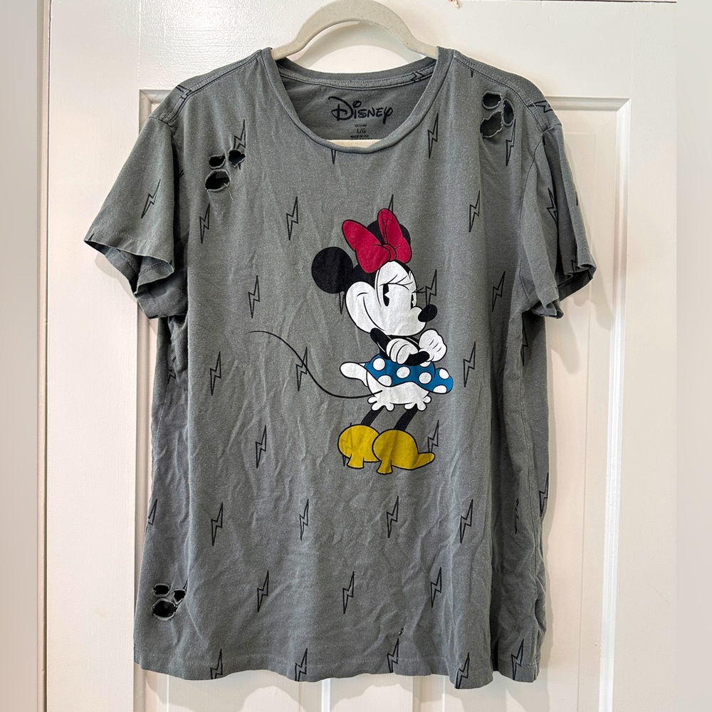 Disney distressed Minnie Mouse short sleeve tee shirt women’s lightening bolt
